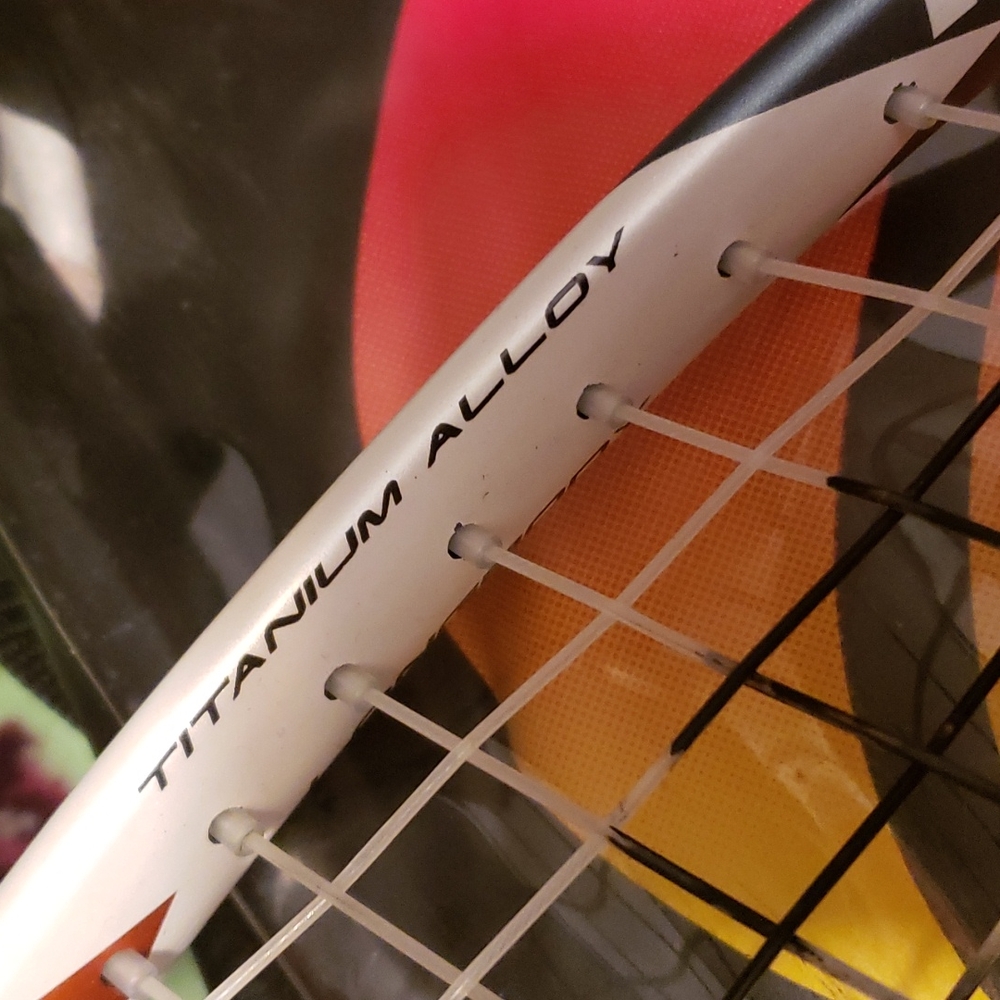 Ektelon Racket - Picture 9 of 11
